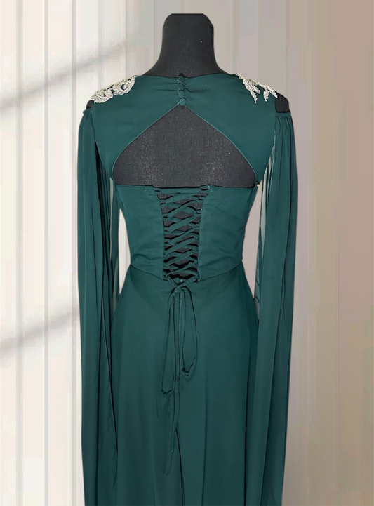 Emerald Grace Embroidered Evening Gown✨.
